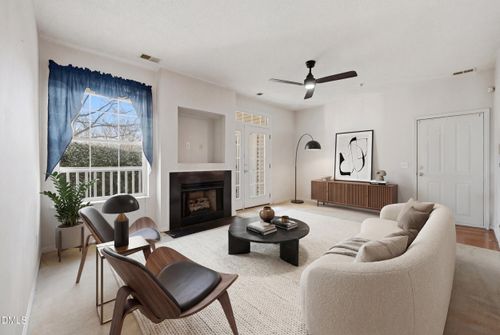 apt-67-3010 Winston Dr, Burlington, NC, 27215-9194 | Card Image