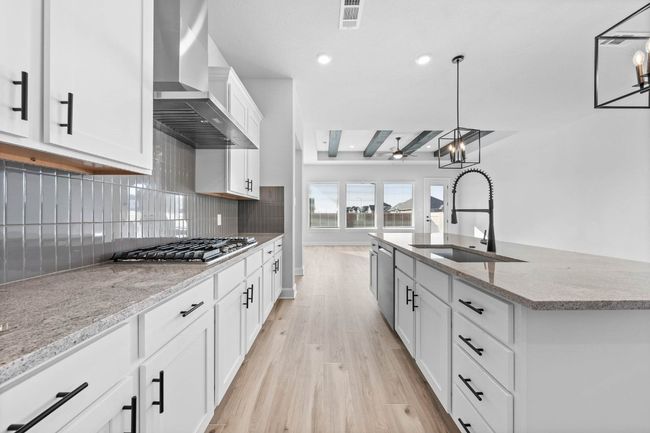 14004 Tinsley Trl, House other with 4 bedrooms, 3 bathrooms and 4 parking in Manor TX | Image 6