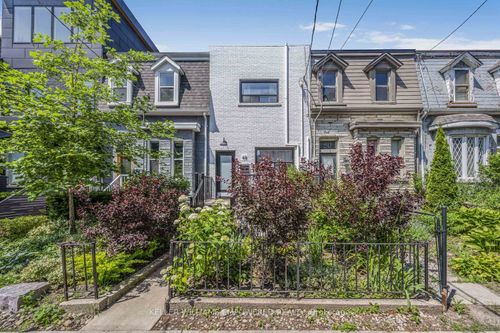 48 Massey St, Toronto, ON, M6J2T4 | Card Image