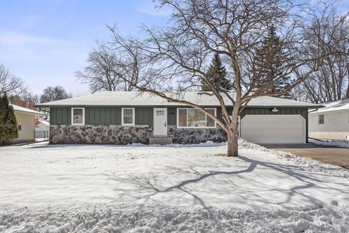 10063 99th Pl N, Maple Grove, MN, 55369-3508 | Card Image