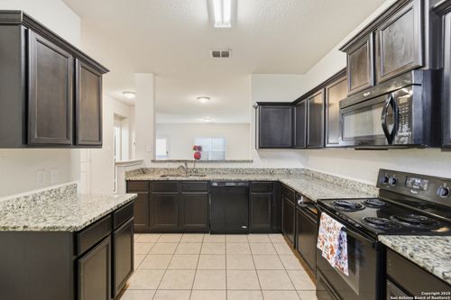 6023 Pleasant Lk, San Antonio, TX, 78222-3450 | Card Image