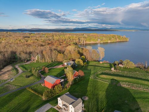14 Turtle Bay Ln, South Hero, VT, 05486-4812 | Card Image