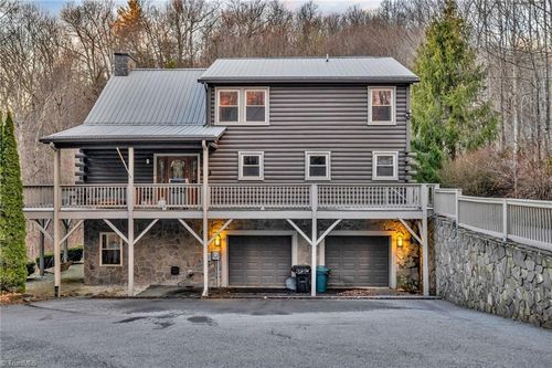 157 Noahs Rdg, Fleetwood, NC, 28626-9438 | Card Image