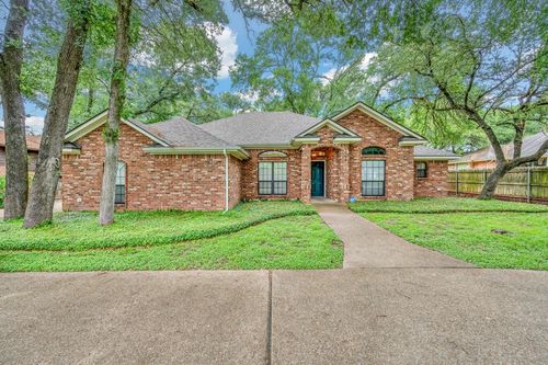 3208 Park Lake Dr, Waco, TX, 76708-1578 | Card Image