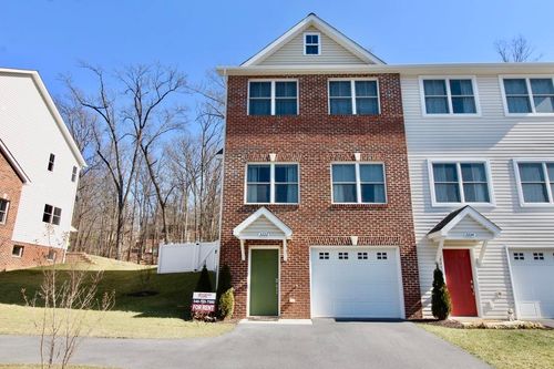 2222 Deyerle Ave, HARRISONBURG, VA, 22801-8071 | Card Image