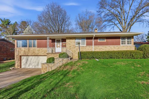 3537 49th St, Moline, IL, 61265-6617 | Card Image