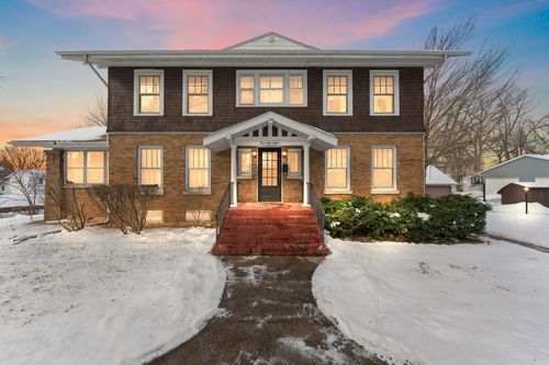 158 S Greenwich St, Valparaiso, IN, 46383 | Card Image