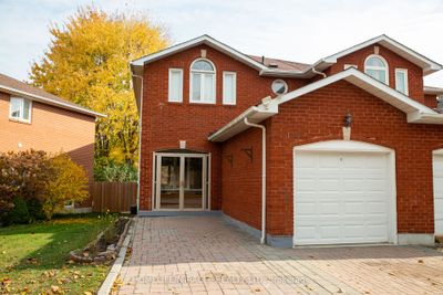 1945 Pine Grove Ave, House attached with 3 bedrooms, 2 bathrooms and 3 parking in Pickering ON | Image 1