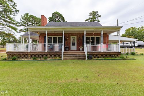 38 Us Highway 158, Roanoke Rapids, NC, 27870-4279 | Card Image