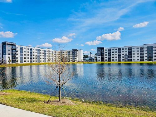 205-5579 Millenia Palms Dr, ORLANDO, FL, 32839 | Card Image