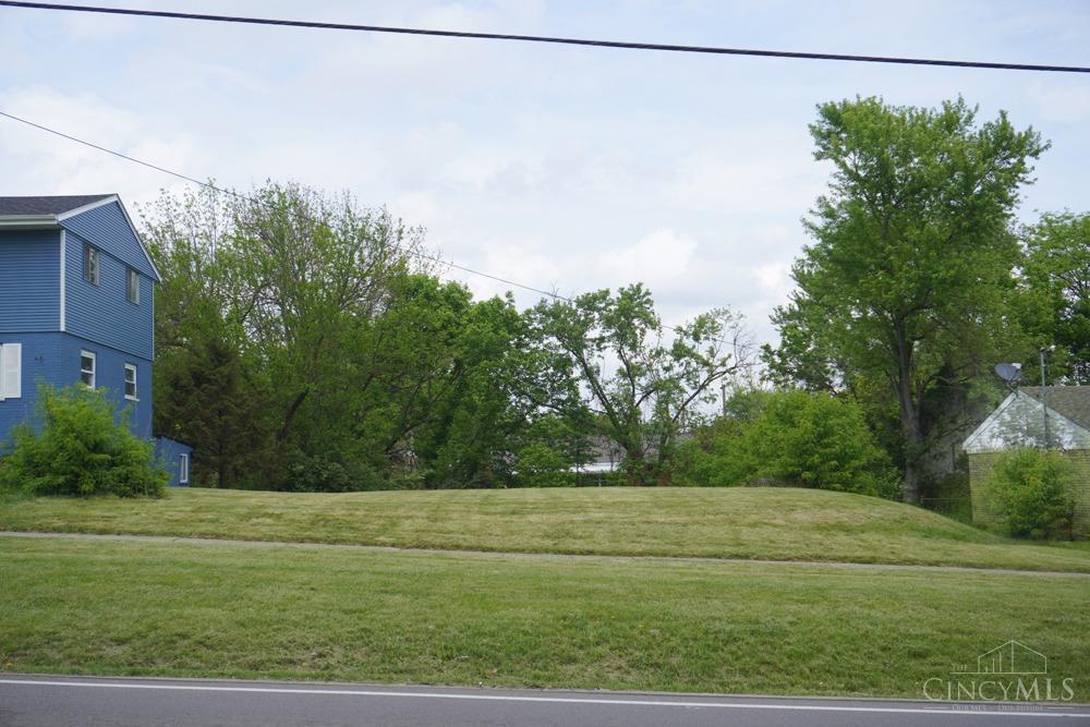 Land in Forest Park 2