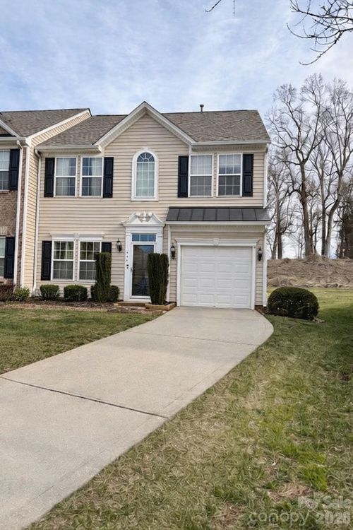 444 Battery Cir, Clover, SC, 29710-9257 | Card Image