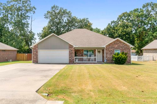 1412 Ridgefield Dr, Heber Springs, AR, 72543-6630 | Card Image