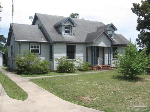 2520 Magnolia Ave, Pensacola, FL, 32503-4943 | Card Image