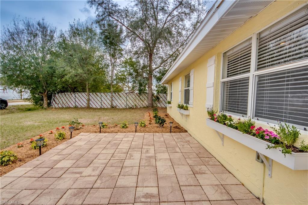 1282 Pondella Circle, Sold in North Fort Myers - Zoocasa