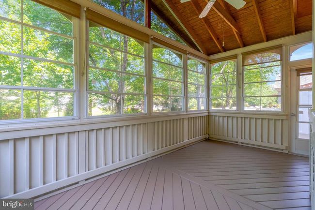 13717 Currant Loop, Townhouse with 3 bedrooms, 3 bathrooms and null parking in GAINESVILLE VA | Image 42