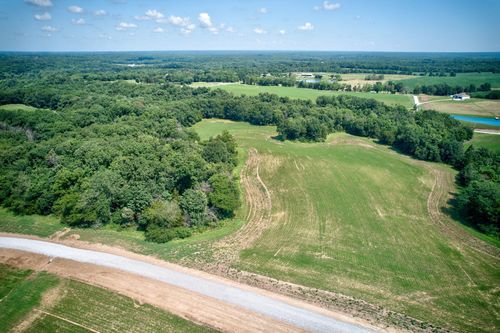 6 W Mariposa Ridge Rd, COLUMBIA, MO, 65202 | Card Image