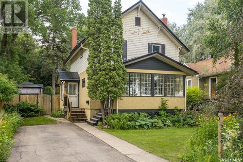 365 19th St W, Prince Albert, SK, S6V4C8 | Card Image