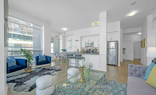 206 - 8130 Birchmount Rd, Condo with 3 bedrooms, 2 bathrooms and 1 parking in Markham ON | Image 10
