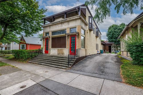 114 Field St, Rochester, NY, 14620-1945 | Card Image