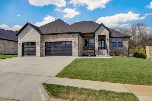 3945 E Woodhue St, Springfield, MO, 65802-6374 | Card Image