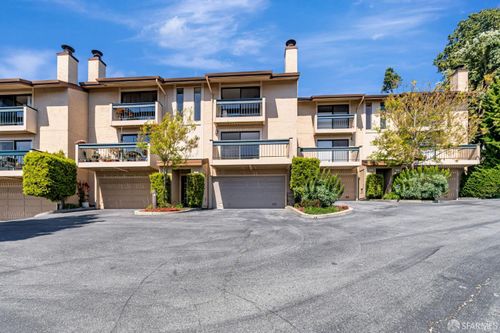 611 Stonegate Dr, South San Francisco, CA, 94080-1565 | Card Image