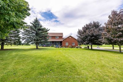 6600 Best Rd, House other with 4 bedrooms, 5 bathrooms and 20 parking in Orono ON | Image 2