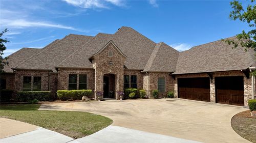 4 Raven Cir, Heath, TX, 75032-8706 | Card Image