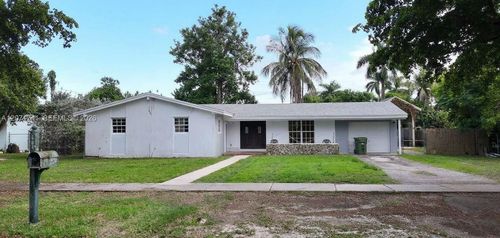 504 Nw 23rd St, Homestead, FL, 33030-3172 | Card Image
