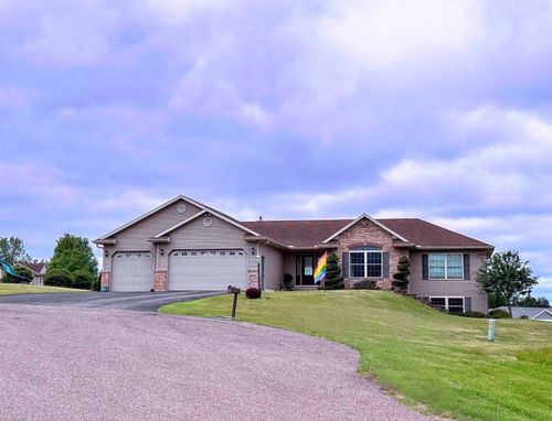 38081 Fawn Cir, Prairie Du Chien, WI, 53821-8661 | Card Image