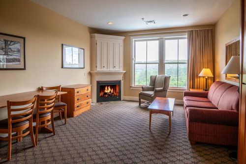 418 Qtr. I I I Jackson Gore Inn, Ludlow, VT, 05149 | Card Image