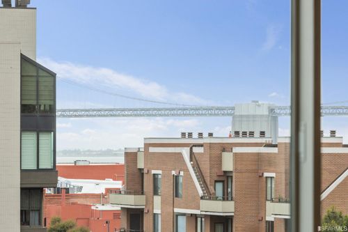 apt-618-220 Lombard St, San Francisco, CA, 94111-1159 | Card Image