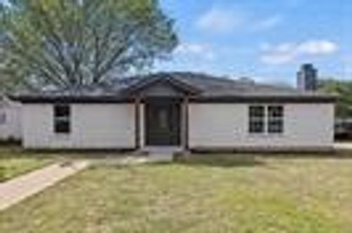 6000 Cool Springs Dr, Arlington, TX, 76001-5005 | Card Image