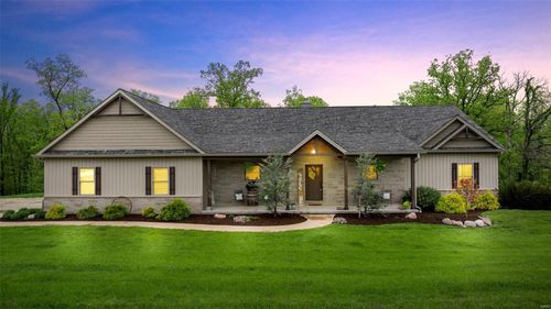 31 Saratoga Springs Dr, Silex, MO, 63377-3366 | Card Image