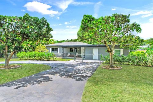 13320 N Miami Ave, Miami, FL, 33168-4715 | Card Image