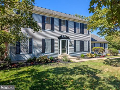 102 Ridgewood Way, HARLEYSVILLE, PA, 19438-2959 | Card Image
