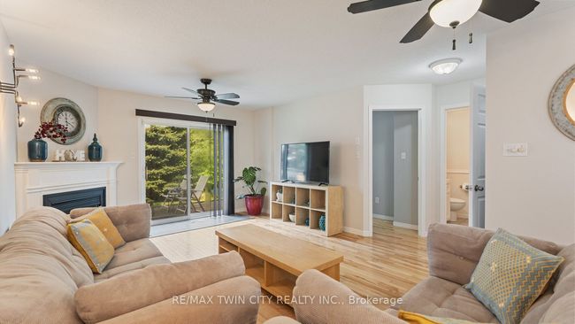 7 Fletcher Crt, House other with 5 bedrooms, 3 bathrooms and 3 parking in Guelph ON | Image 16