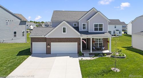 2721 Maizeloop, Saline, MI, 48176-1817 | Card Image