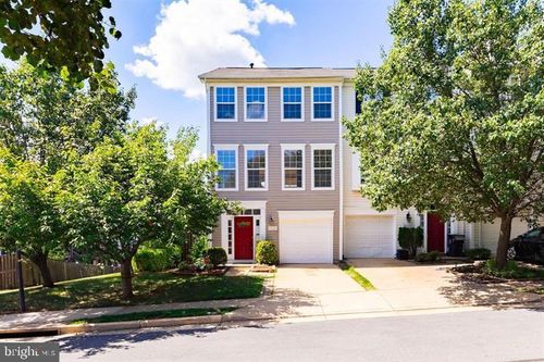 9220 Acer Ln, MANASSAS, VA, 20110-8917 | Card Image