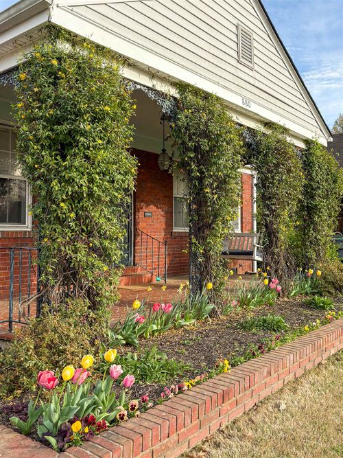 880 N Mclean Blvd, Memphis, TN, 38107-4610 | Card Image