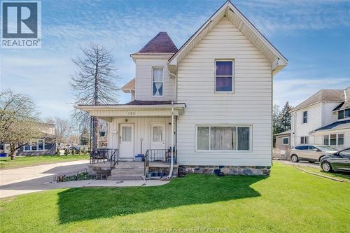 120 Talbot St. W, Leamington, ON, N8H1M9 | Card Image