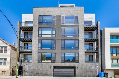 4e-1350 W Erie St, CHICAGO, IL, 60642-6721 | Card Image