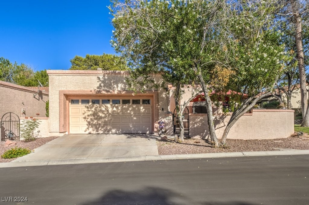 Brookfield Dr, Las Vegas, NV 89120