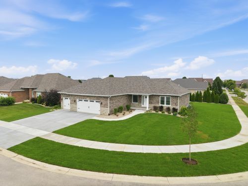 9262 W 106th Pl, Saint John, IN, 46373-0540 | Card Image