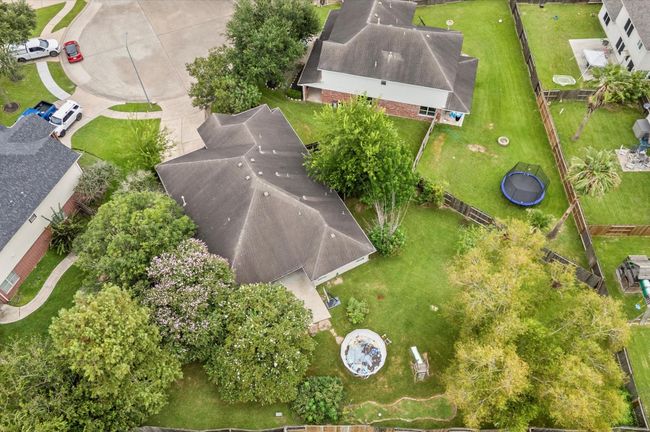 1907 Vineyard Hill Ct, House other with 3 bedrooms, 2 bathrooms and 2 parking in Pearland TX | Image 29