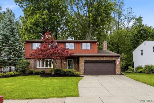 107 Sunrise Ter, West Seneca, NY, 14224-4515 | Card Image