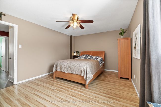 2013 Stonehenge Cres, Condo with 3 bedrooms, 2 bathrooms and null parking in Ottawa ON | Image 13
