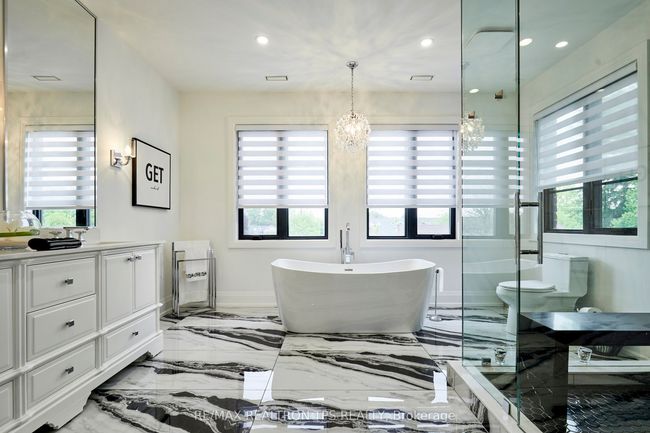 35 Heber Down Cres, House other with 5 bedrooms, 5 bathrooms and 6 parking in Whitby ON | Image 28