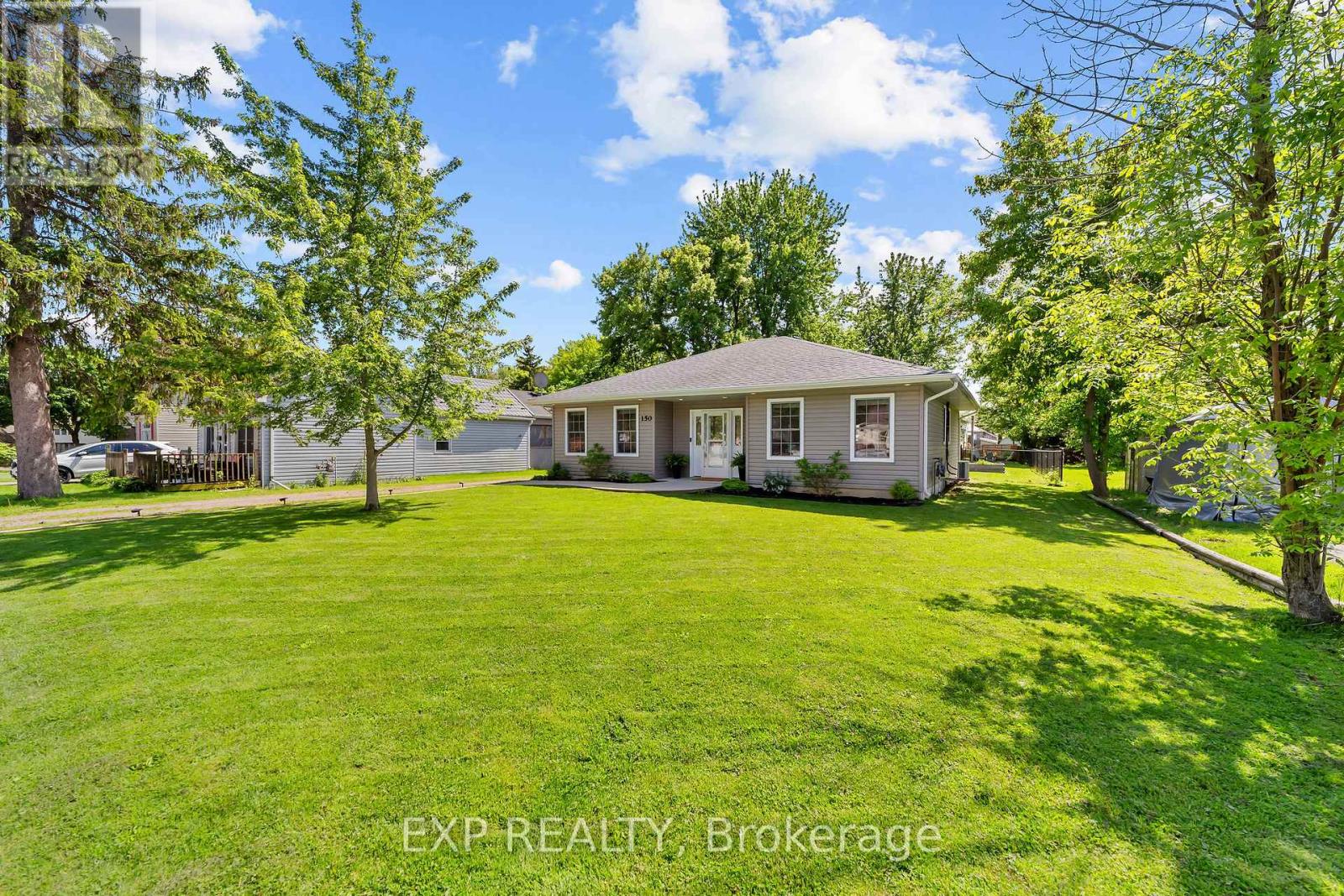 Residential in Southwest Middlesex (Glencoe)