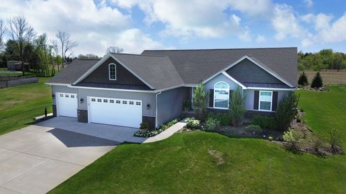 9466 Heritage Xing, Goodrich, MI, 48438-8896 | Card Image